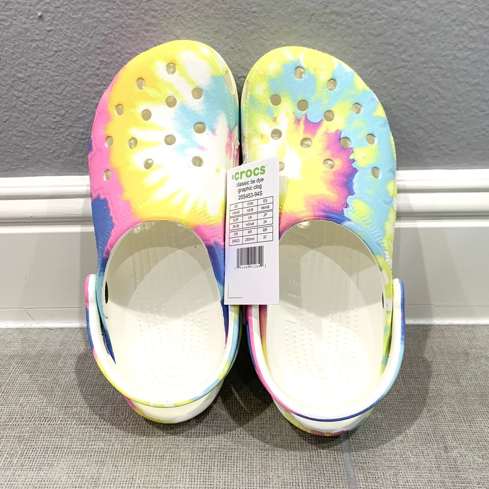 Crocs